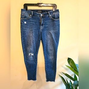 Lucky Brand jeans- Skinny 10/30